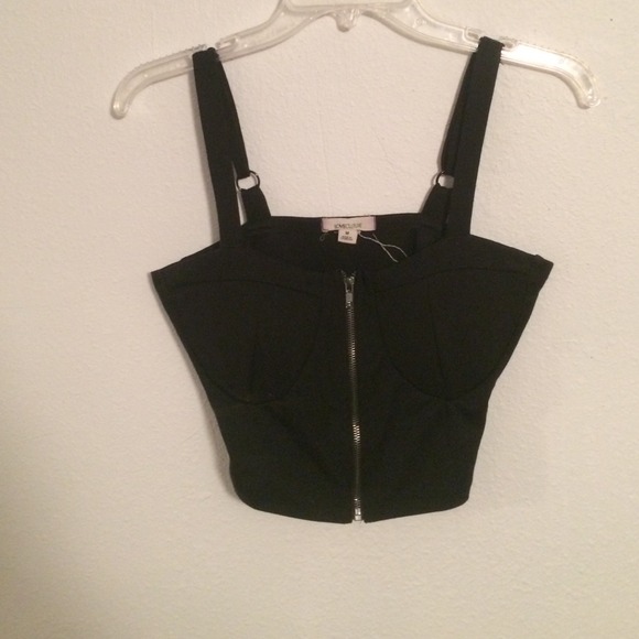 Cropped Zipper Top