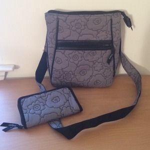 Thirty One Cross Body Purse with Matching Wallet