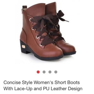 Lace up concise boot ❤️