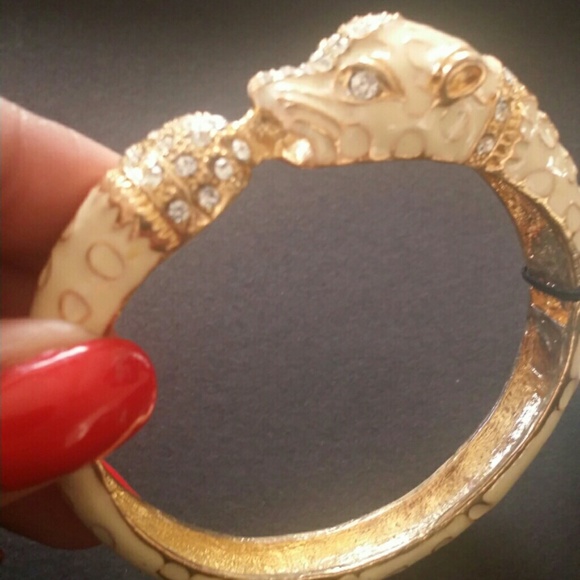 Traci Lynn Jewelry - EYE OF THE TIGER CREAM
