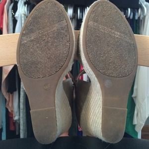 BCBG Shoes - BCBG wedge sandals size 9.5 BCBG Shoes - BCBG wedge sandals size 9.5