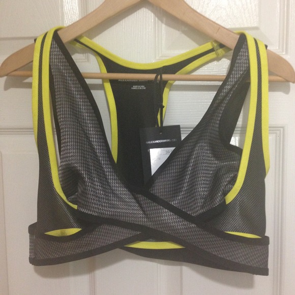 💥SOLD💥 Alexander Wang x H&M Sport Top - Picture 3 of 3