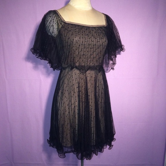 Black Shalom Pleated Dress by BCBG MaxAzria πHPπ - Picture 2 of 4