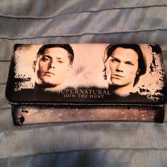 Supernatural wallet
