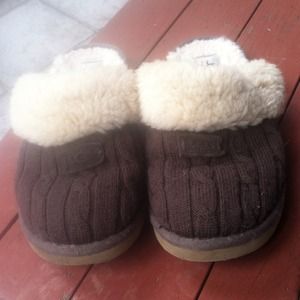 Ugg cozy knit slippers