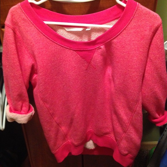 VS 3/4 sleeve wide neck sweatshirt