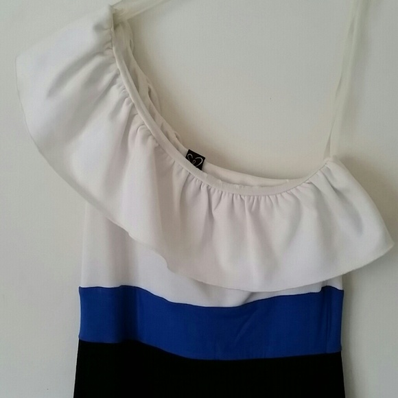 Colorblock dress - Picture 2 of 4
