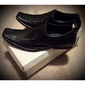 Men's Steve Madden Black Leather Dress Shoes NWT!