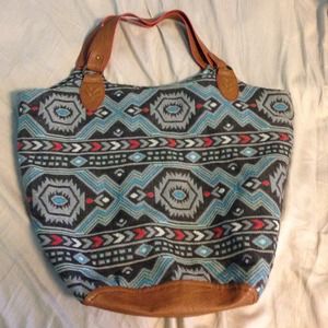 American Eagle Outfitters brand new purse!