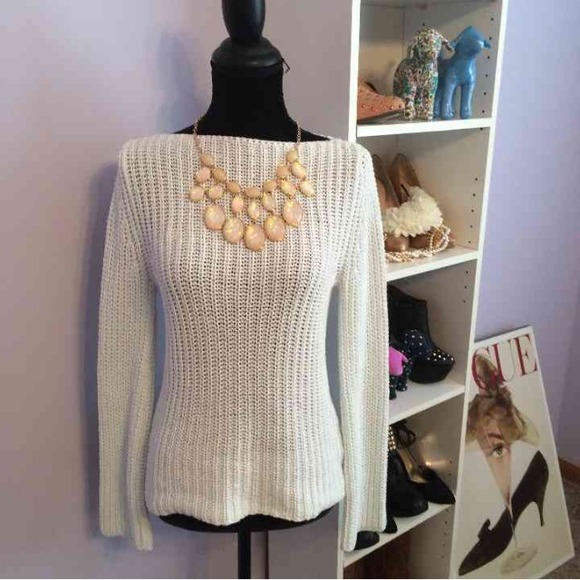 ❌SOLD❌🎉Banana Republic Sweater