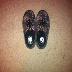 Black Vans