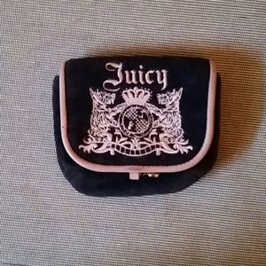 Like new, Juicy couture change wallet