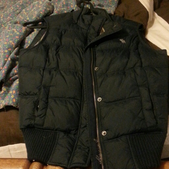 Puffy vest