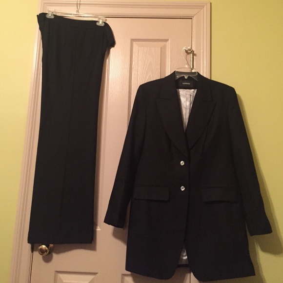 Black Express pants suit. Size 13-14