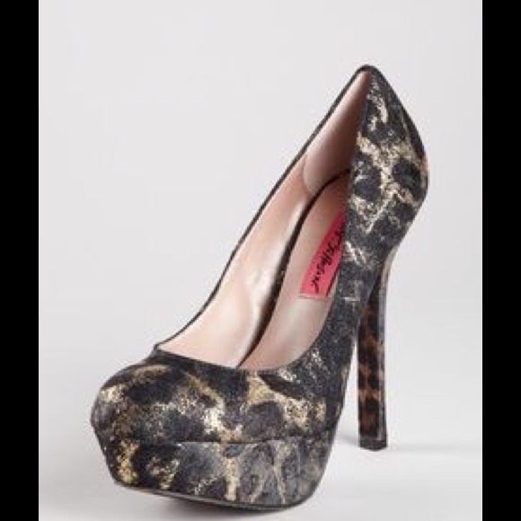 Betsey Johnson DIVAH Denim Splatter Heel Size 9.5