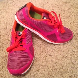 Pearl Izumi running shoes
