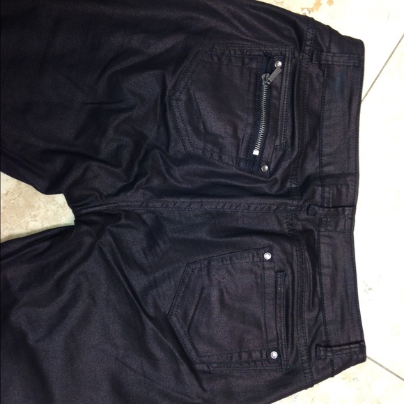 Etam Black shiny jeans with zipper pocket