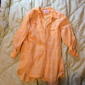 Yellow quarter sleeve button up