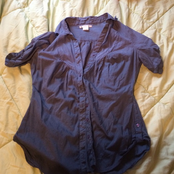 Ombré blue button up top