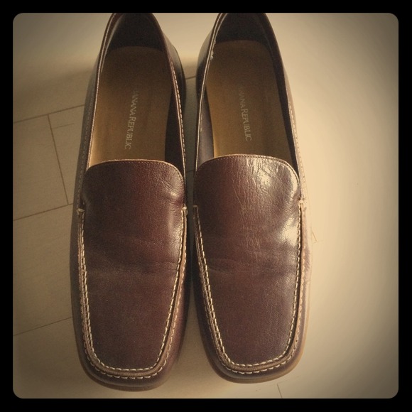 Banana Republic Leather Loafers