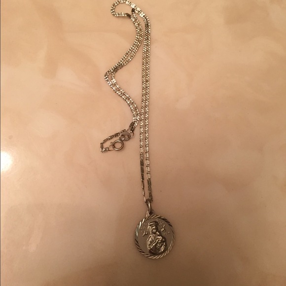 14k whitegold necklace