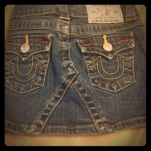 Like new, True Religion skirt!