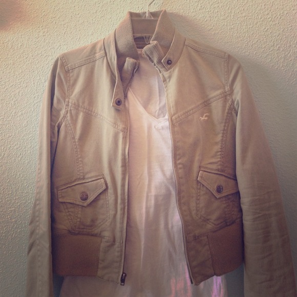 Bomber jacket