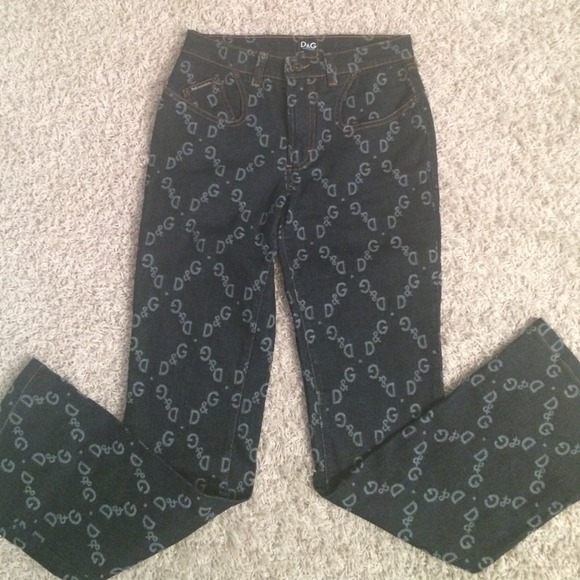 d&g jeans logo