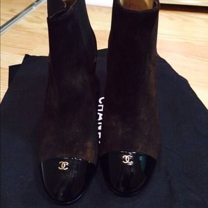 CHANEL Dark brown boots