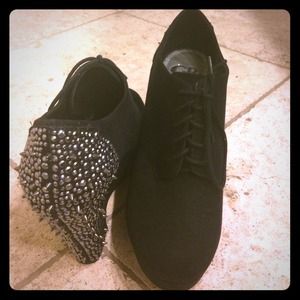 **SOLD** Gianni Bini Spiked Booties