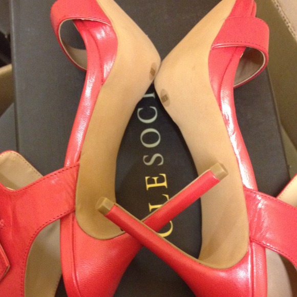 SOLD Julianne Hough Society Shoes - Picture 4 of 4