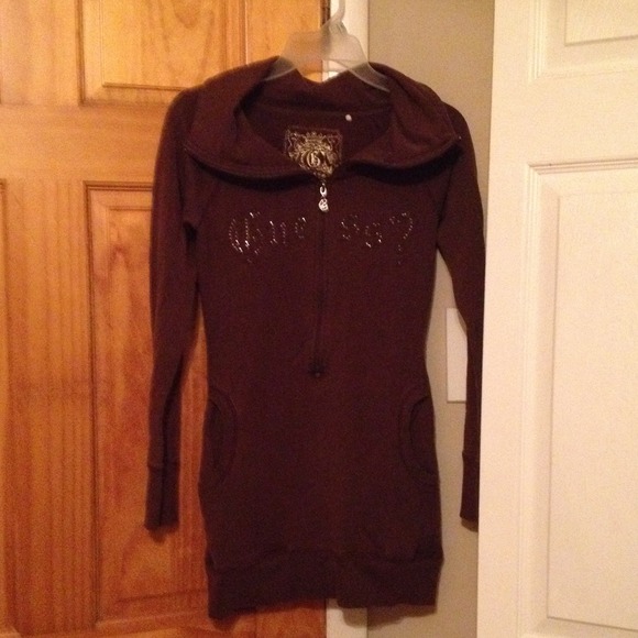 Brown guess sweater