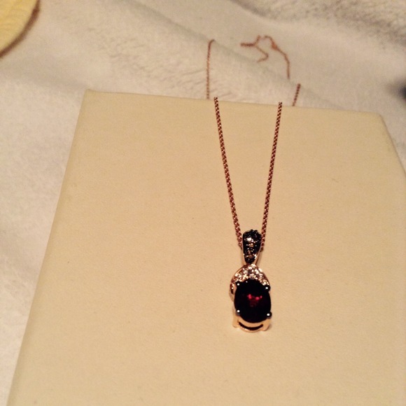 Rhodolite and diamond pendant - Picture 2 of 6