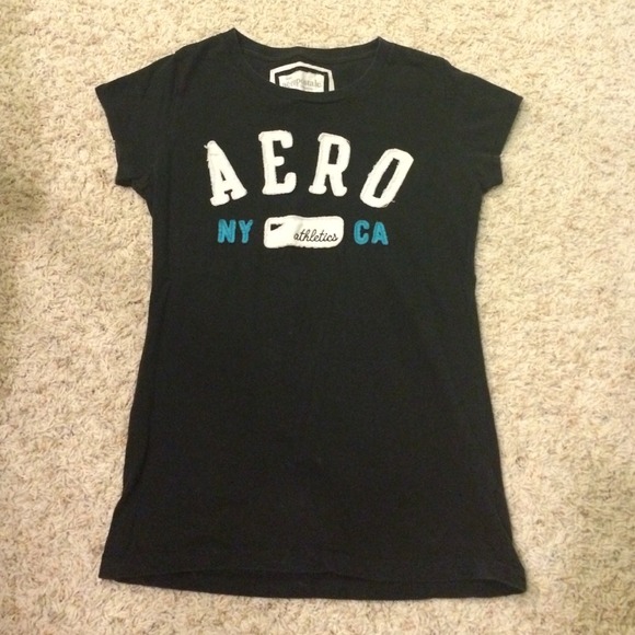A black Aeropostale shirt