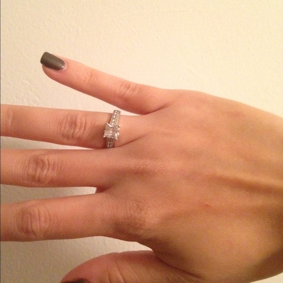 Sold!!!!! - Picture 4 of 4