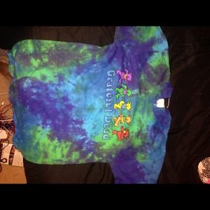 grateful dead t shirt!!