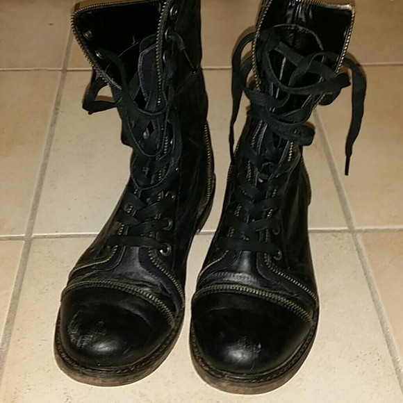 Military combat boots