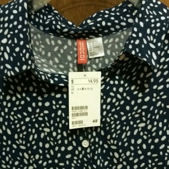 Blue and white collared short sleeve button down - Picture 2 of 3