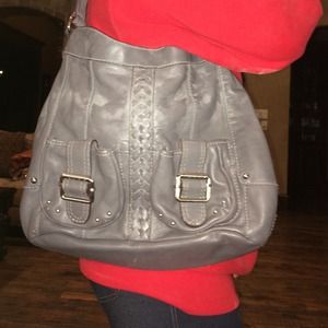 Gray medium shoulder bag