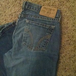 Hollister 5R jeans w 32" inseam