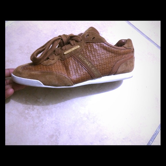 Women Michael Kors Sneakers 7.5