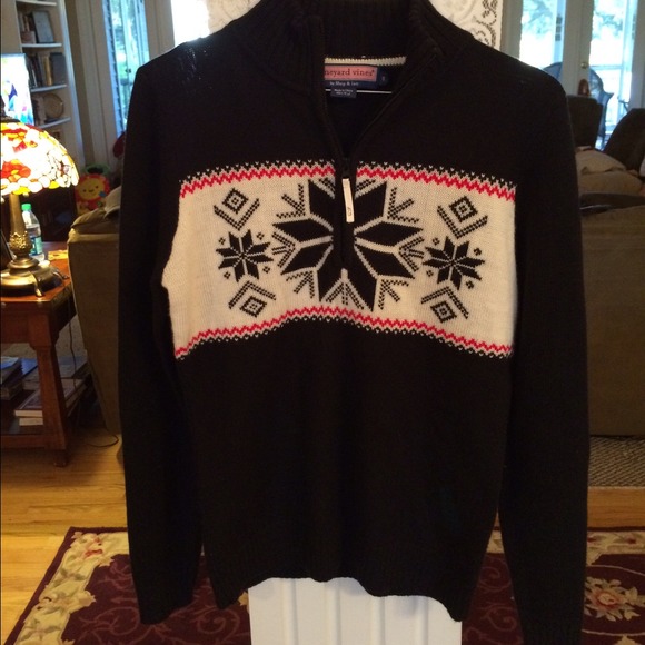 Vineyard Vines Snowflake Sweater