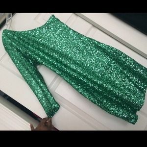 Sexy green sequins dress