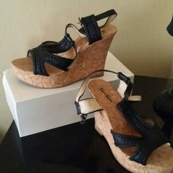 Shoes - Picture 2 of 2