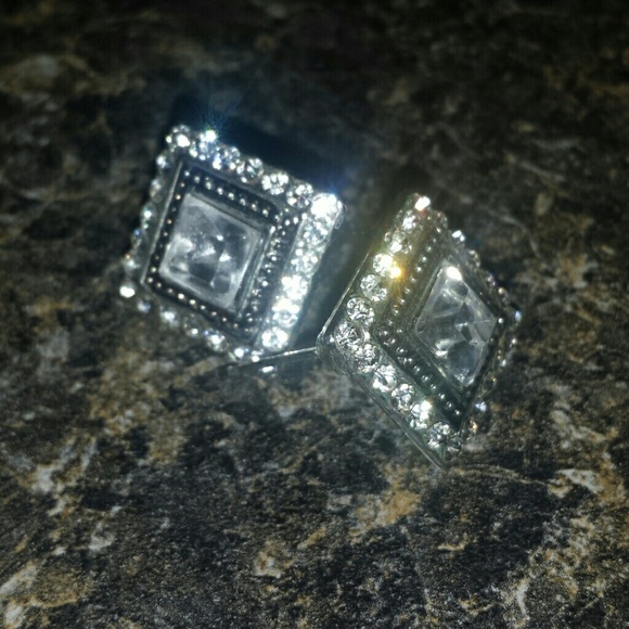 Rhinestone studs