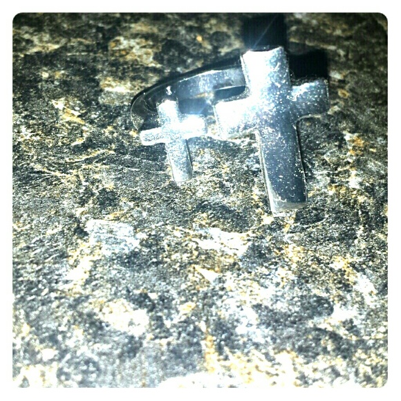 Crucifix ring
