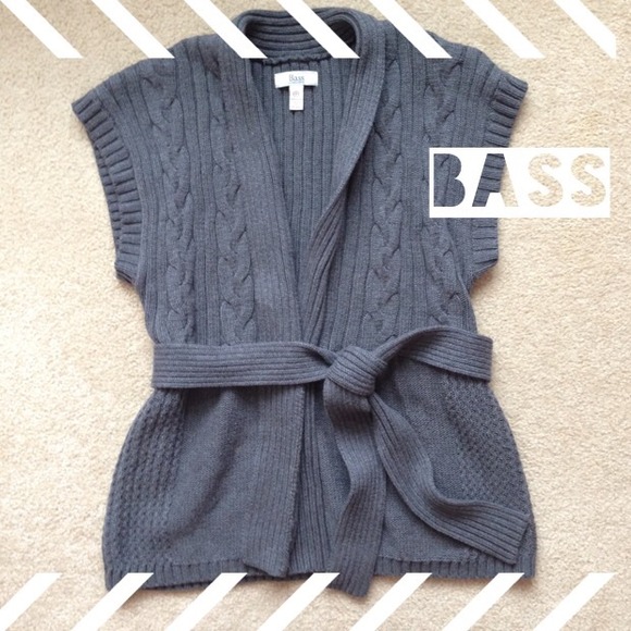 Bass Sweaters - Belted Short Sleeve Cardigan