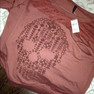 shirt with skeleton and goregeous flower lace