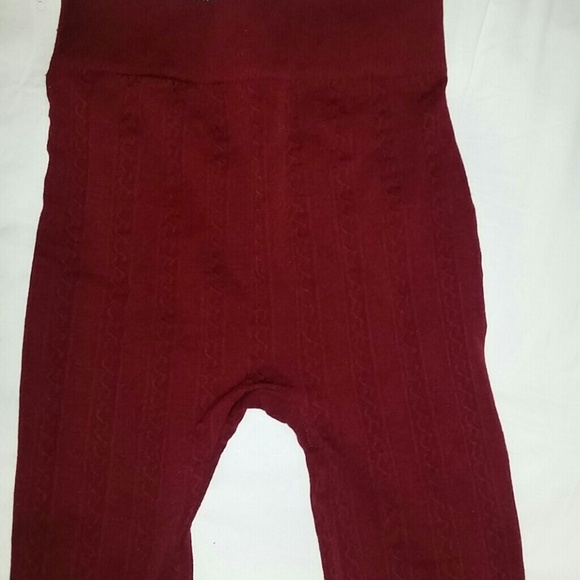 Velvet colored leggings