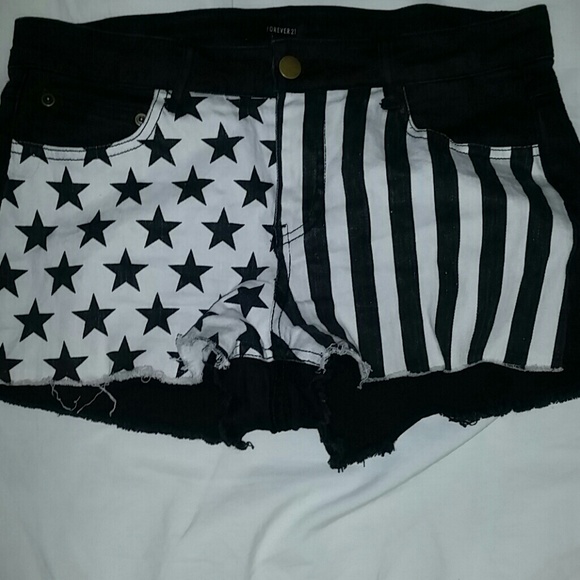 Cute flag shorts